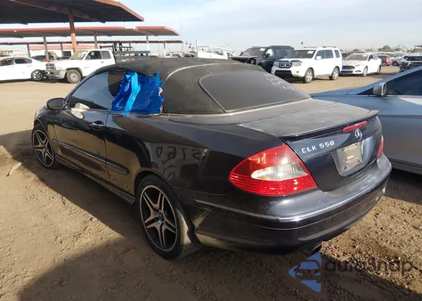 2007 Mercedes-Benz Clk 550 из США, поврежденный, VIN WDBTK72F27T076859